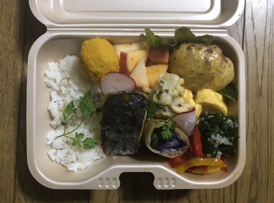 旬菜美食弁当画像